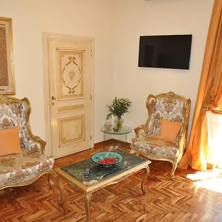 Bbwheninrome Bed & Breakfast *